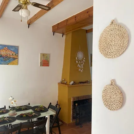 Casa Rural Canaveral De Leon Holiday home *
